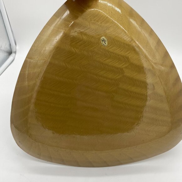 Vintage Japanese Lacquerware Gold Triangle Tray With Bamboo & Butterfly Design - Picture 6 of 14